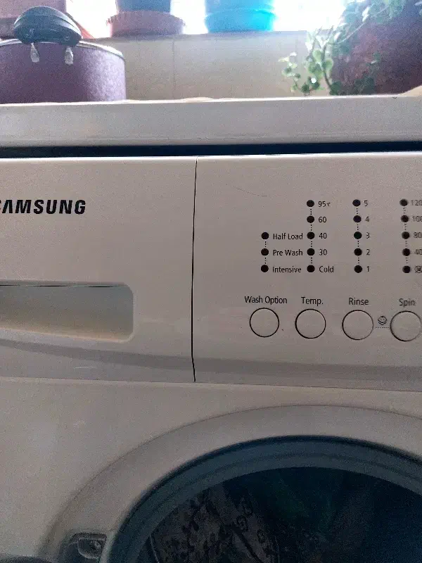 لباسشویی|ماشین لباسشویی و خشک‌کن لباس|شوط, |دیوار