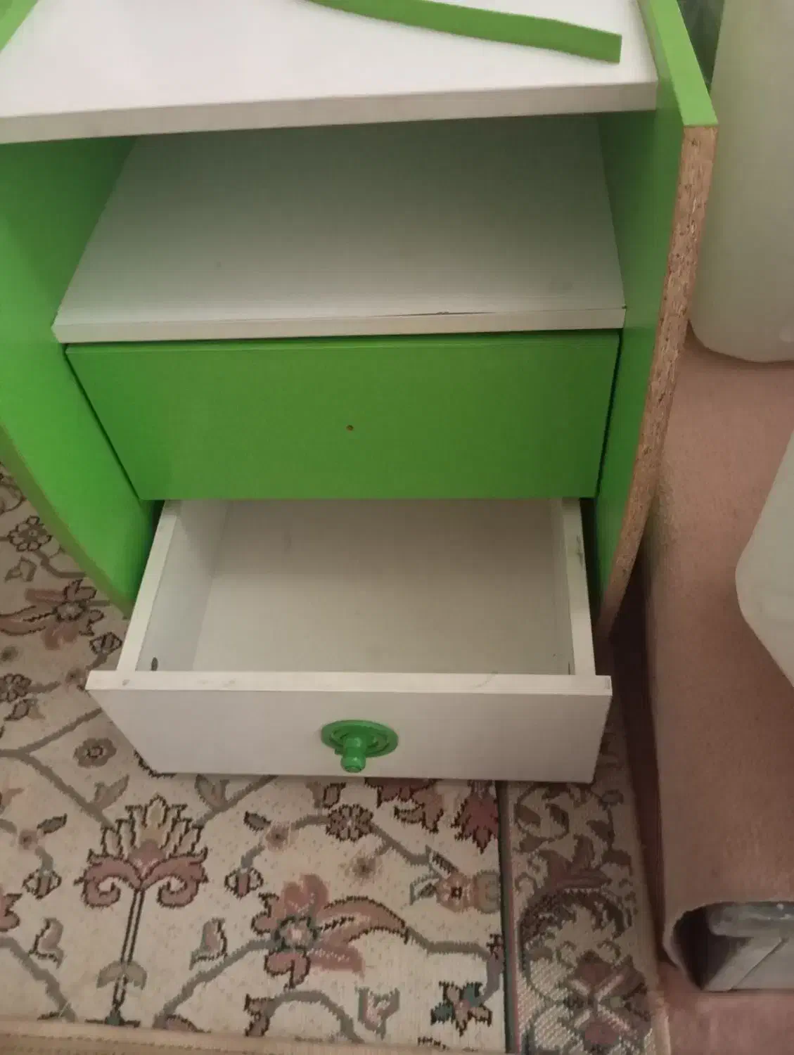 باکس کنار تخت  ام دی اف|تخت و سرویس خواب|قم, باسکول|دیوار