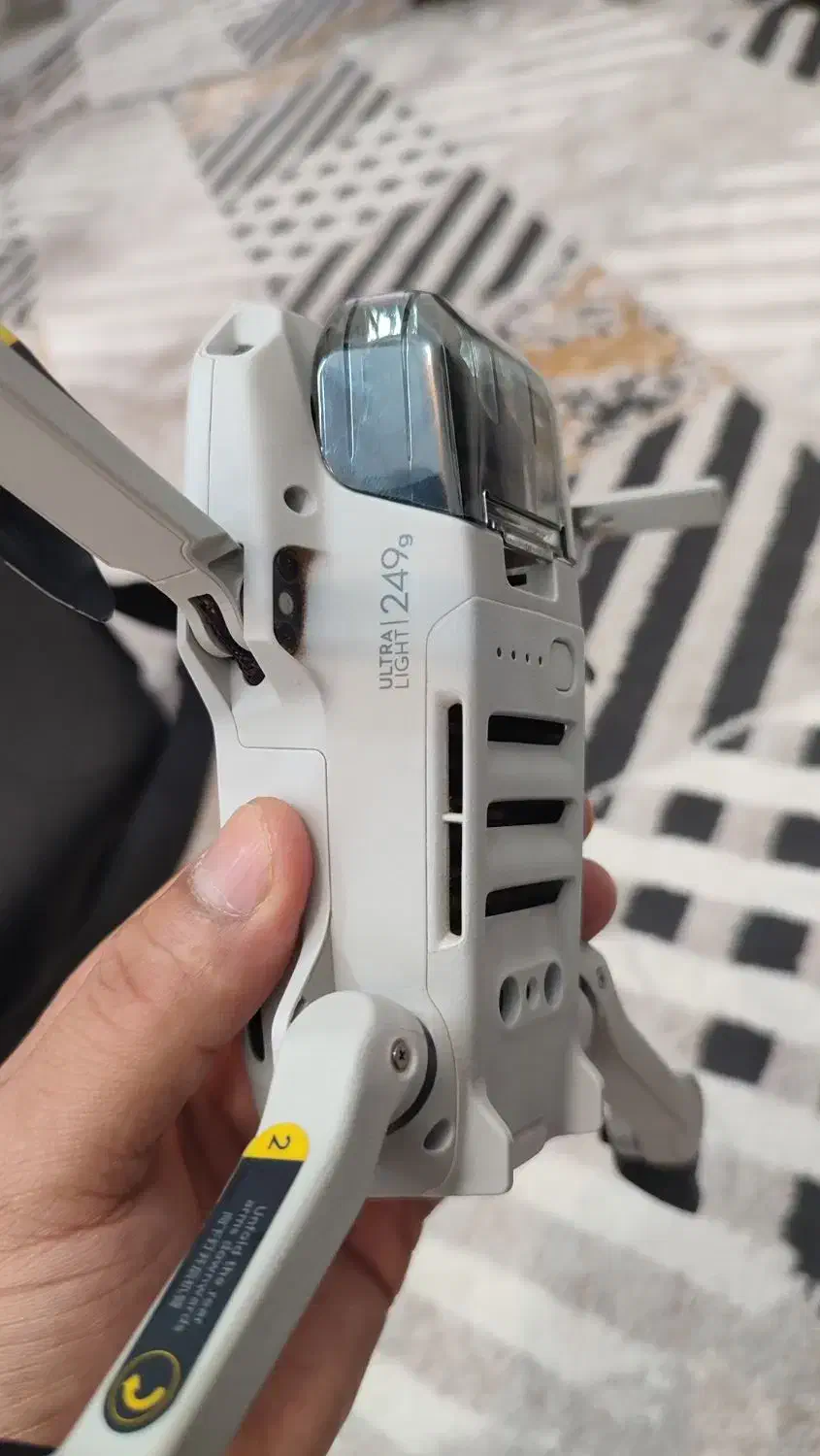 هلیشاتمینی۲|دوربین عکاسی و فیلمبرداری|اصفهان, بوستان آینه خانه|دیوار