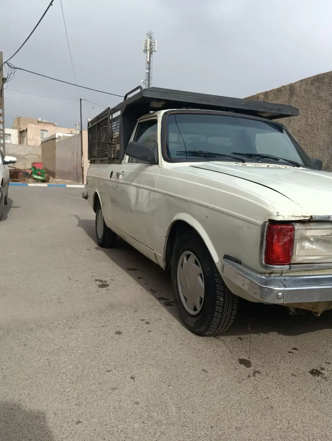 فروشی|خودرو سواری و وانت|صفادشت, |دیوار