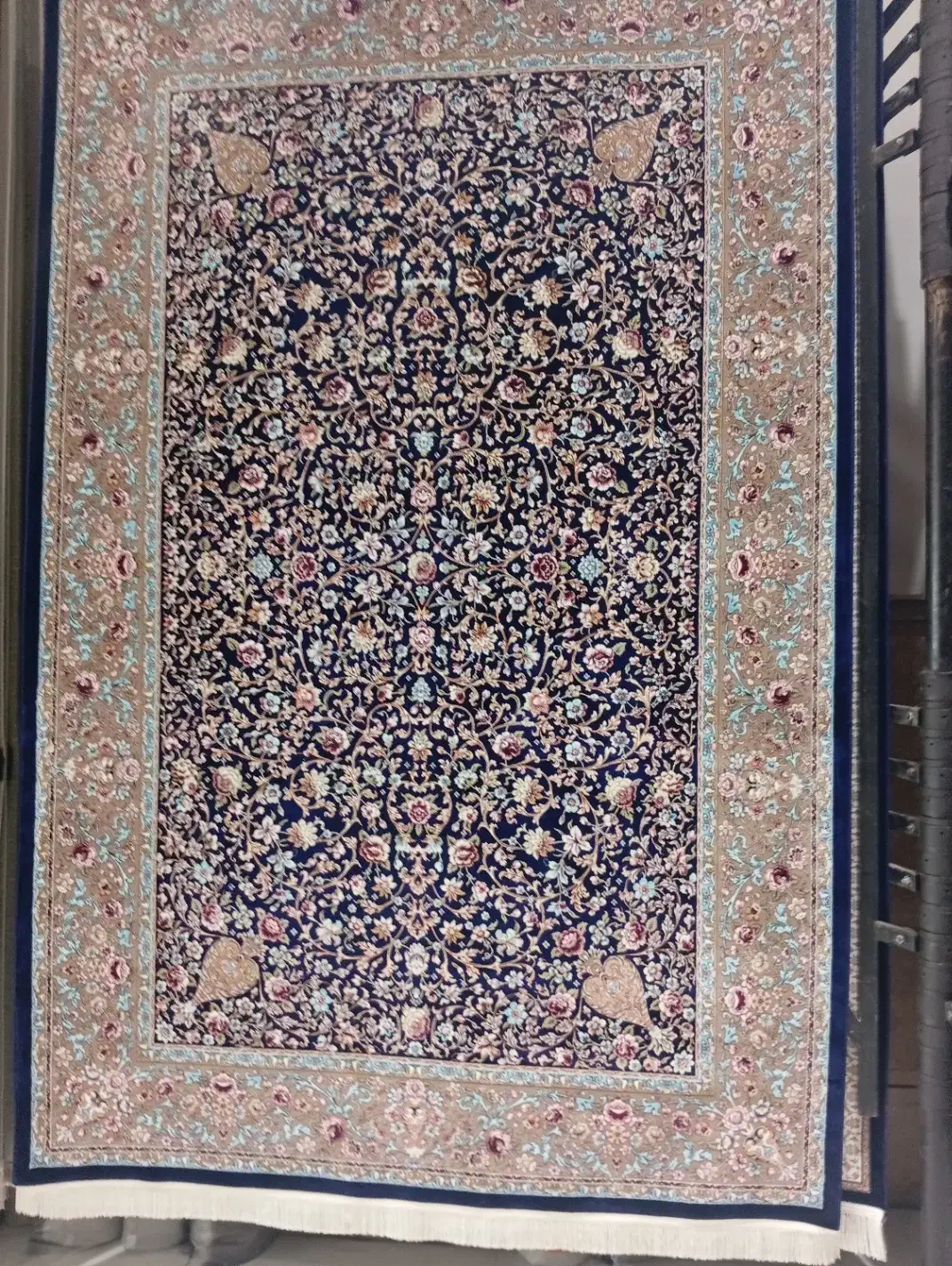 قصر فرش|فرش|قائمشهر, |دیوار