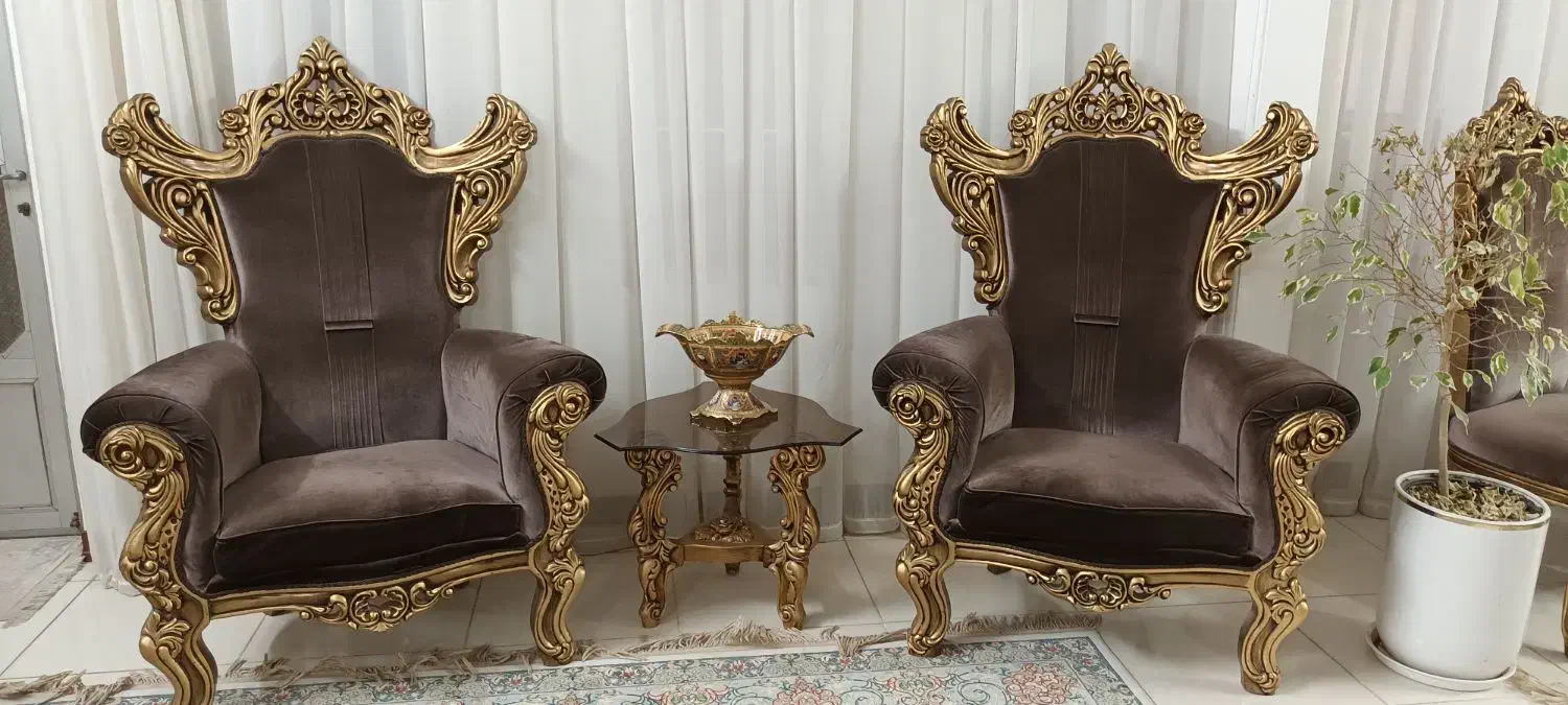 مبل سلطنتی ۹ نفره|مبلمان خانگی و میز عسلی|قم, لسانی|دیوار