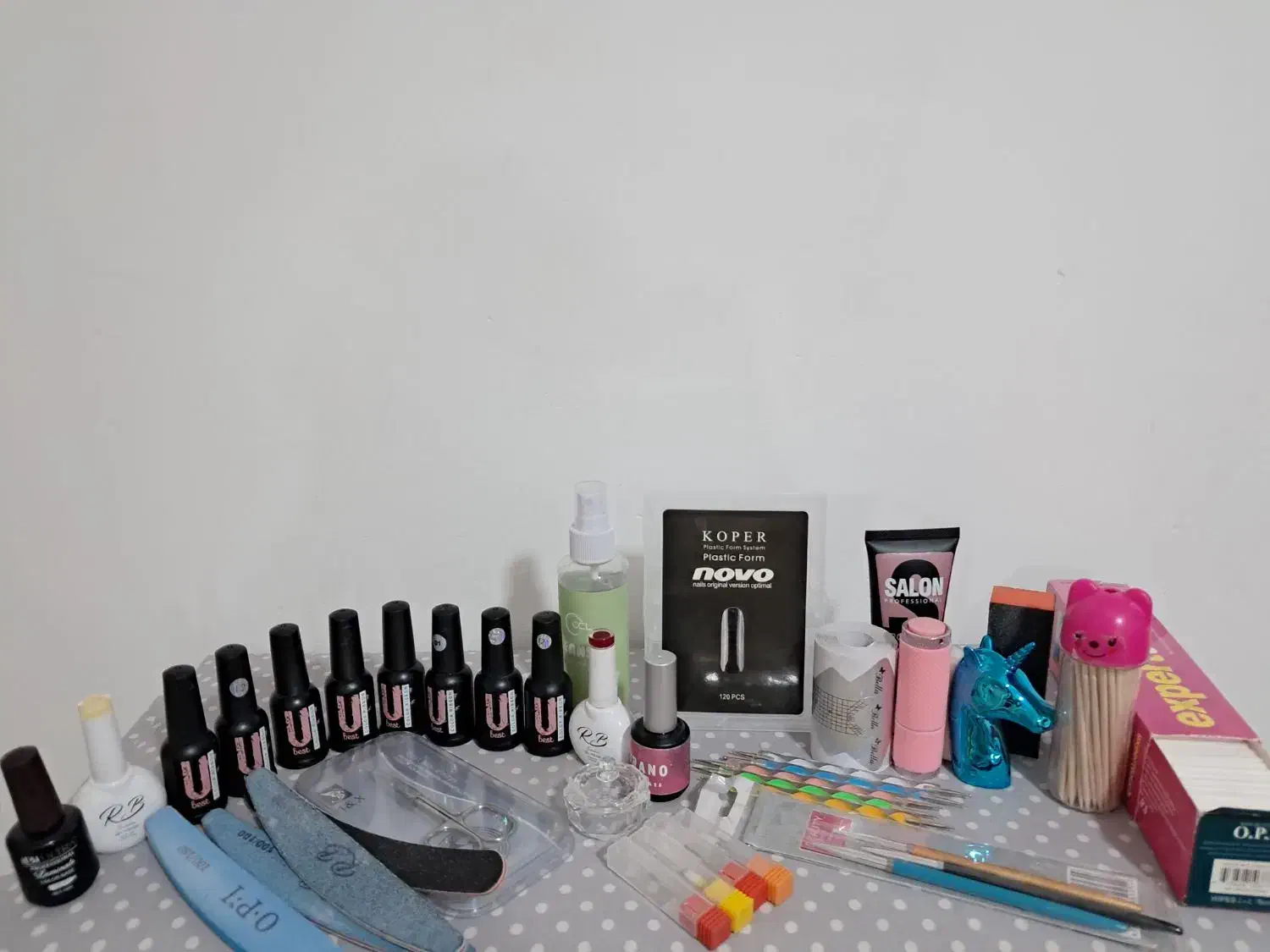 وسایل ناخن کاری|آرایشگاه و سالن‌های زیبایی|تاکستان, |دیوار