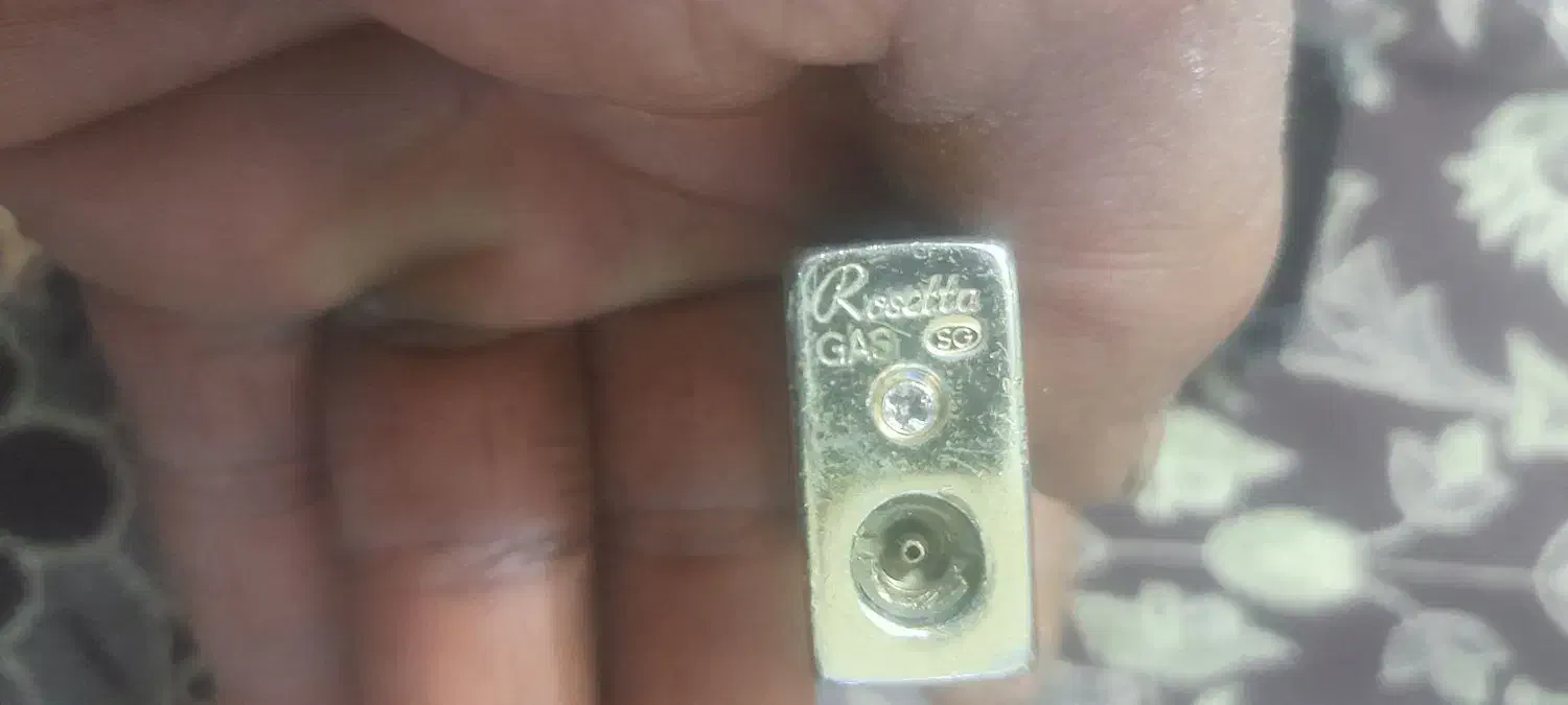 فندک گازی قدیمی|کلکسیون اشیاء عتیقه|فولادشهر, مسکن مهر فولادشهر|دیوار