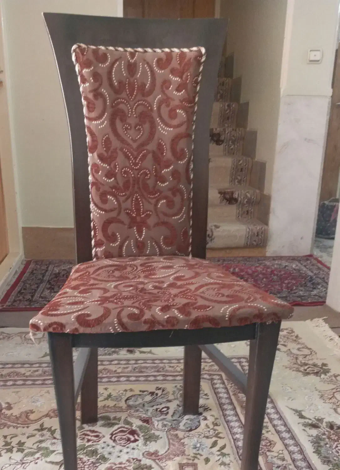 فروش صندلی چوبی با روکش مخمل|میز و صندلی غذاخوری|لنجان, |دیوار