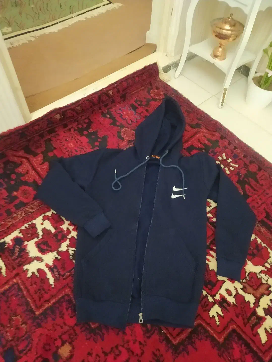 شویشرت|لباس|اهر, |دیوار