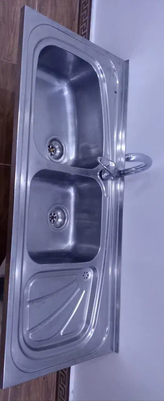 سینک ظرفشویی.با شیر آب|آب‌چکان و نظم‌دهنده ظروف|اهواز, سپیدار|دیوار