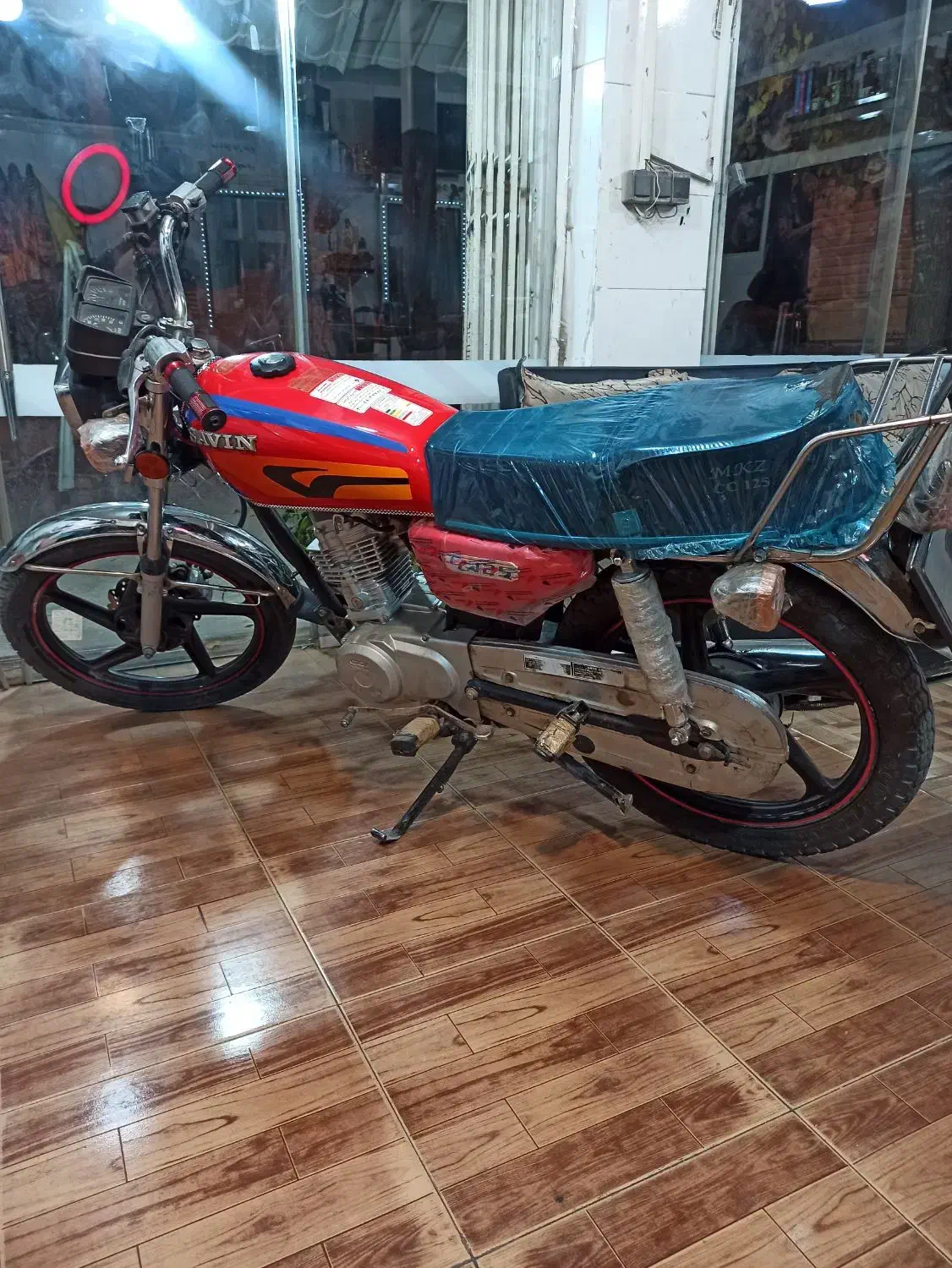 موتور ساوین مدل95سند سفید|موتورسیکلت|نهاوند, |دیوار