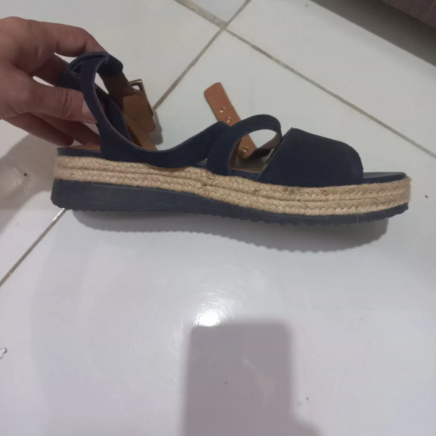 صندل GEOX اصل وارداتی|کیف، کفش، کمربند|بندر انزلی, آذربایجان|دیوار