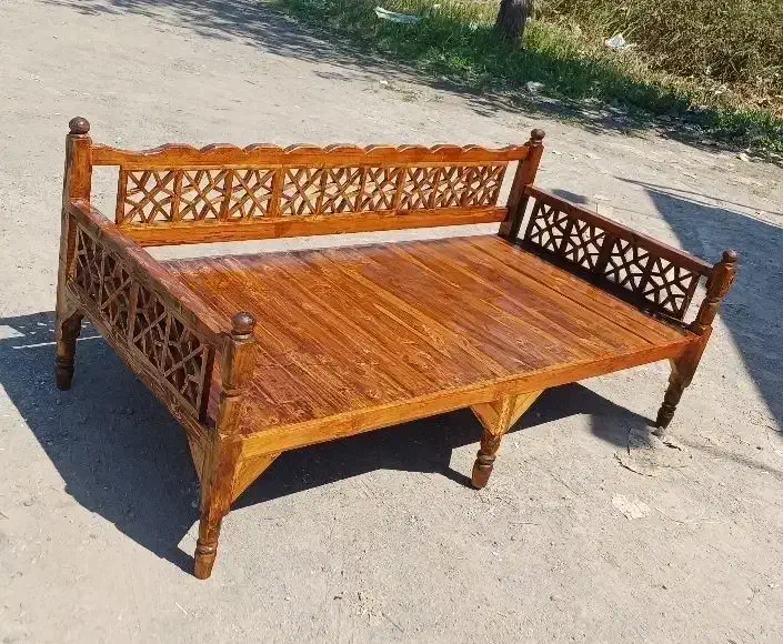 تخت سنتی چوب نراد روس مبلمان گره چینی باغی ویلایی|مبلمان خانگی و میز عسلی|رشت, لاکان|دیوار