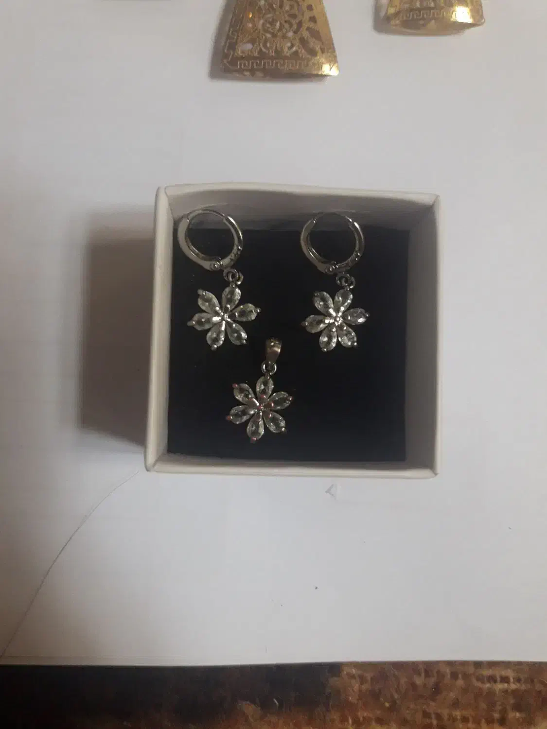 گوشواره ی نقره و مصنوعی|جواهرات|تبریز, |دیوار