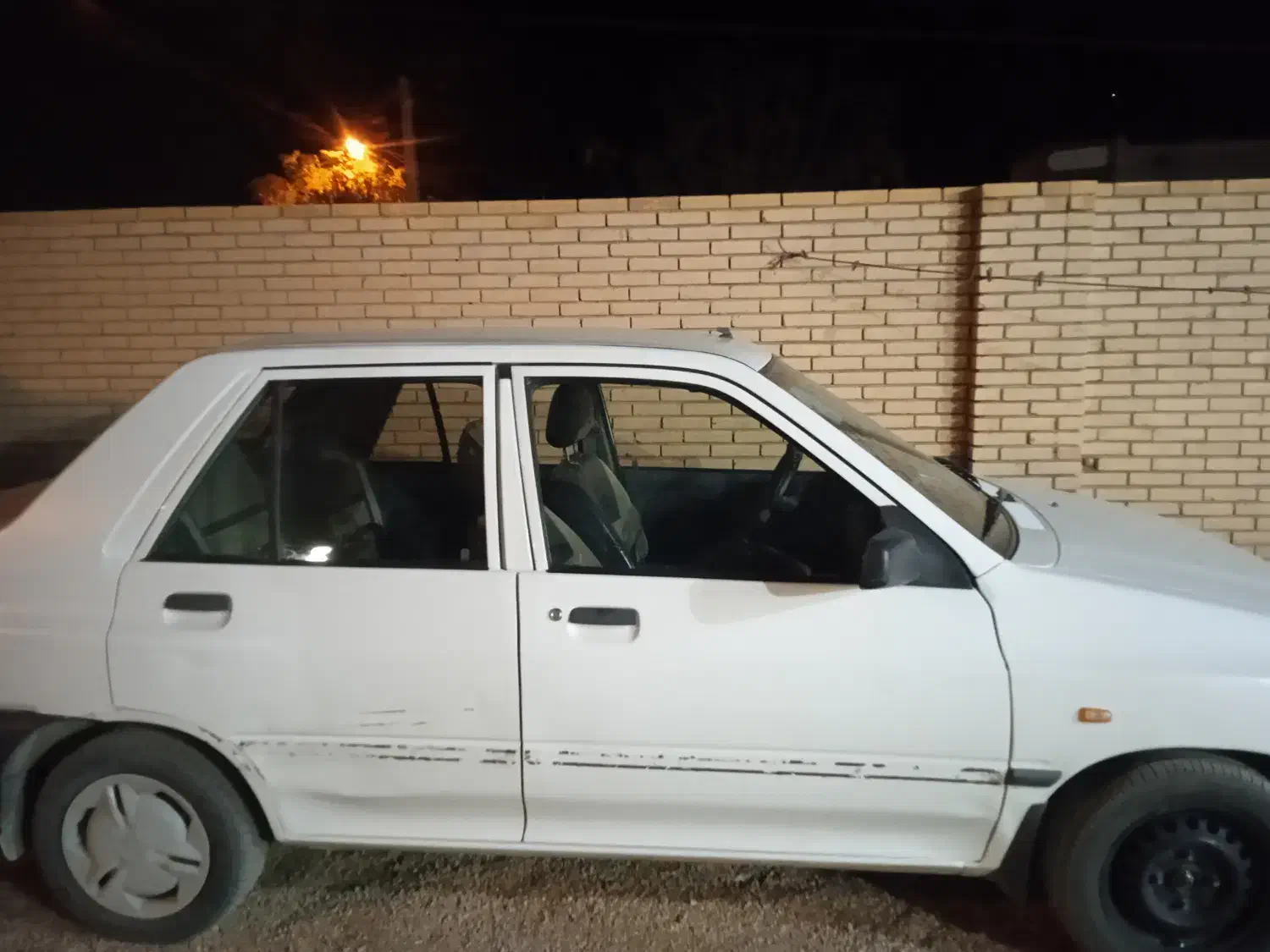 پراید ۹۸سفید|خودرو سواری و وانت|طبس, |دیوار