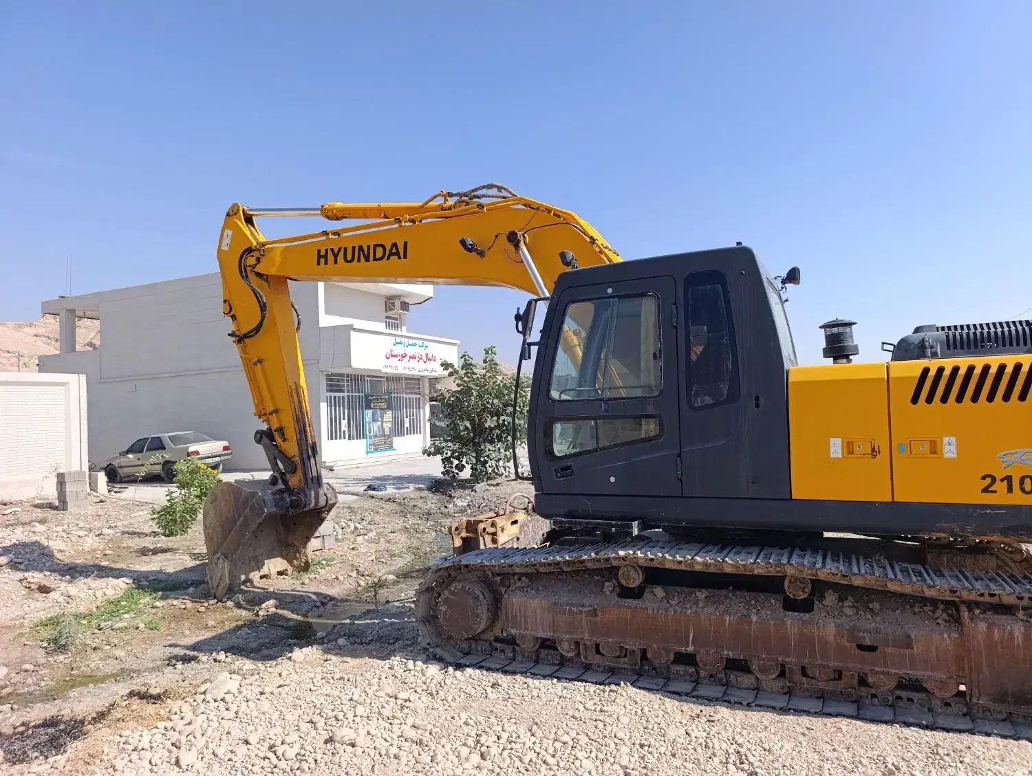 بیل مکانیکی هیوندای 210 مدل 2012|خودرو سنگین|اهواز, غیزانیه|دیوار