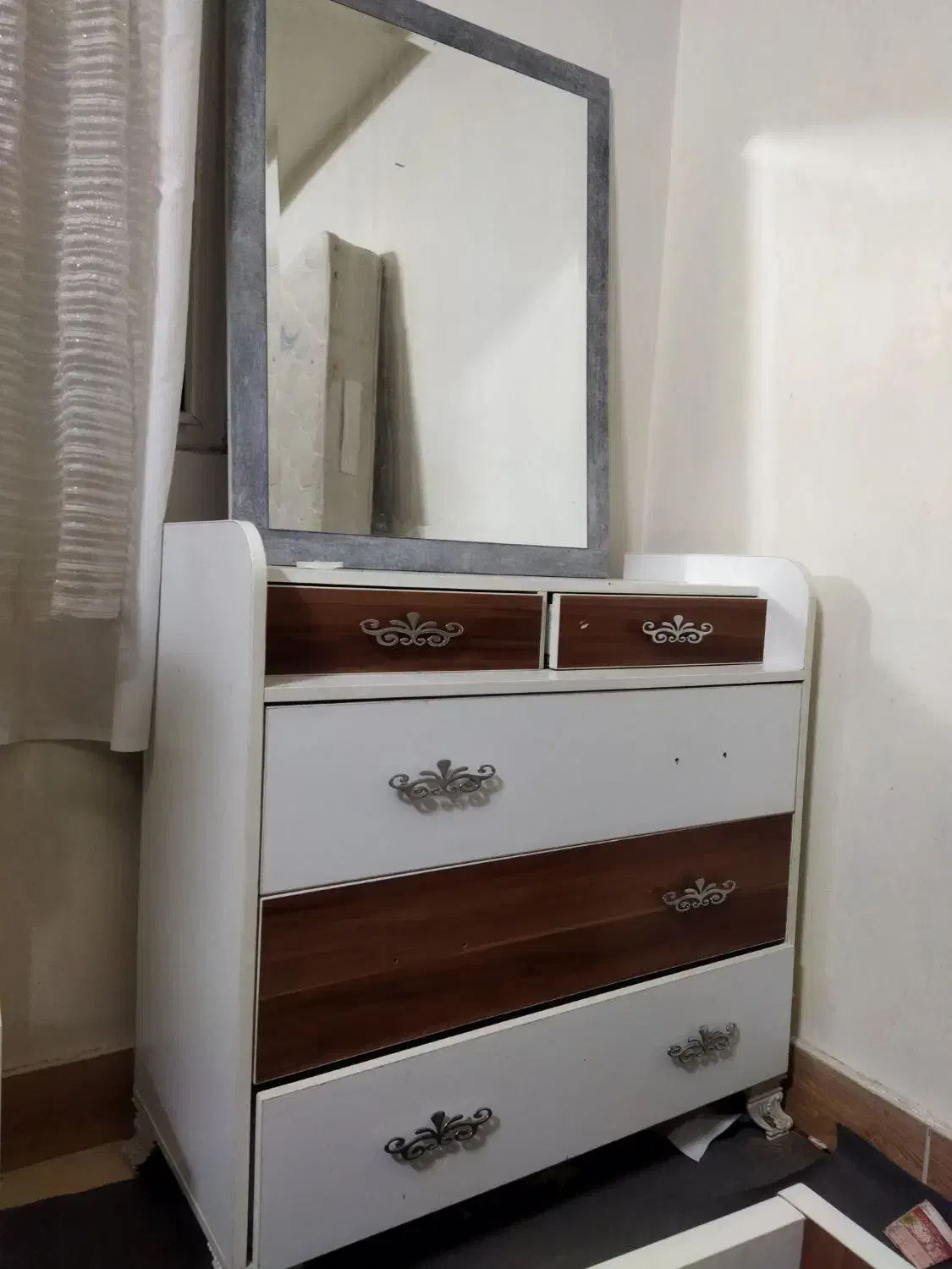 تخت خواب|تخت و سرویس خواب|قم, انسجام|دیوار