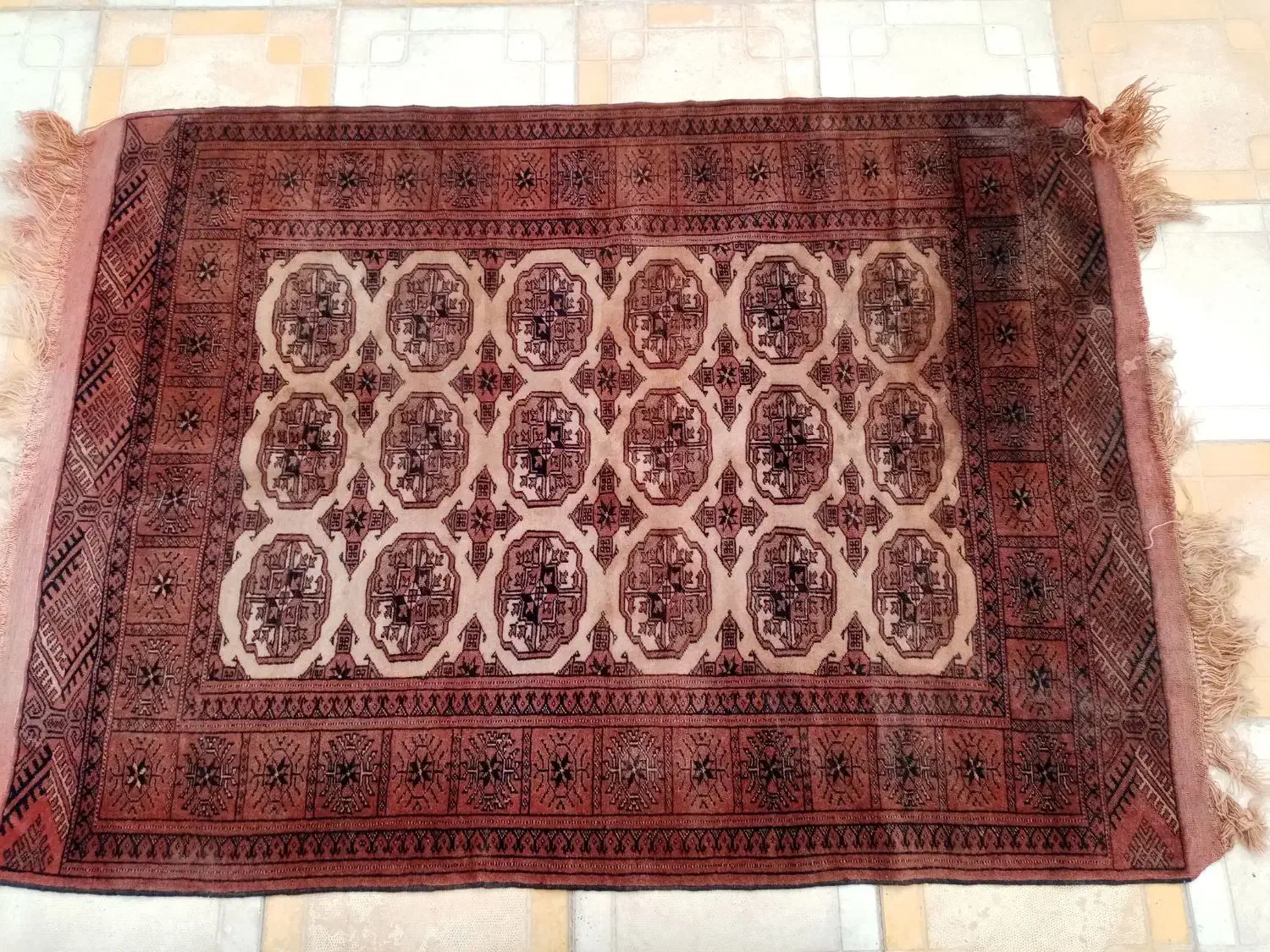 قالیچه دست بافت صحیح و سالم|فرش|قوچان, |دیوار