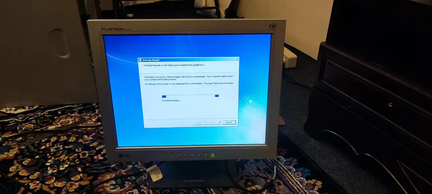 مانیتور الجی flatron l1510s|قطعات و لوازم جانبی رایانه|تهران, سبلان (لشگر)|دیوار