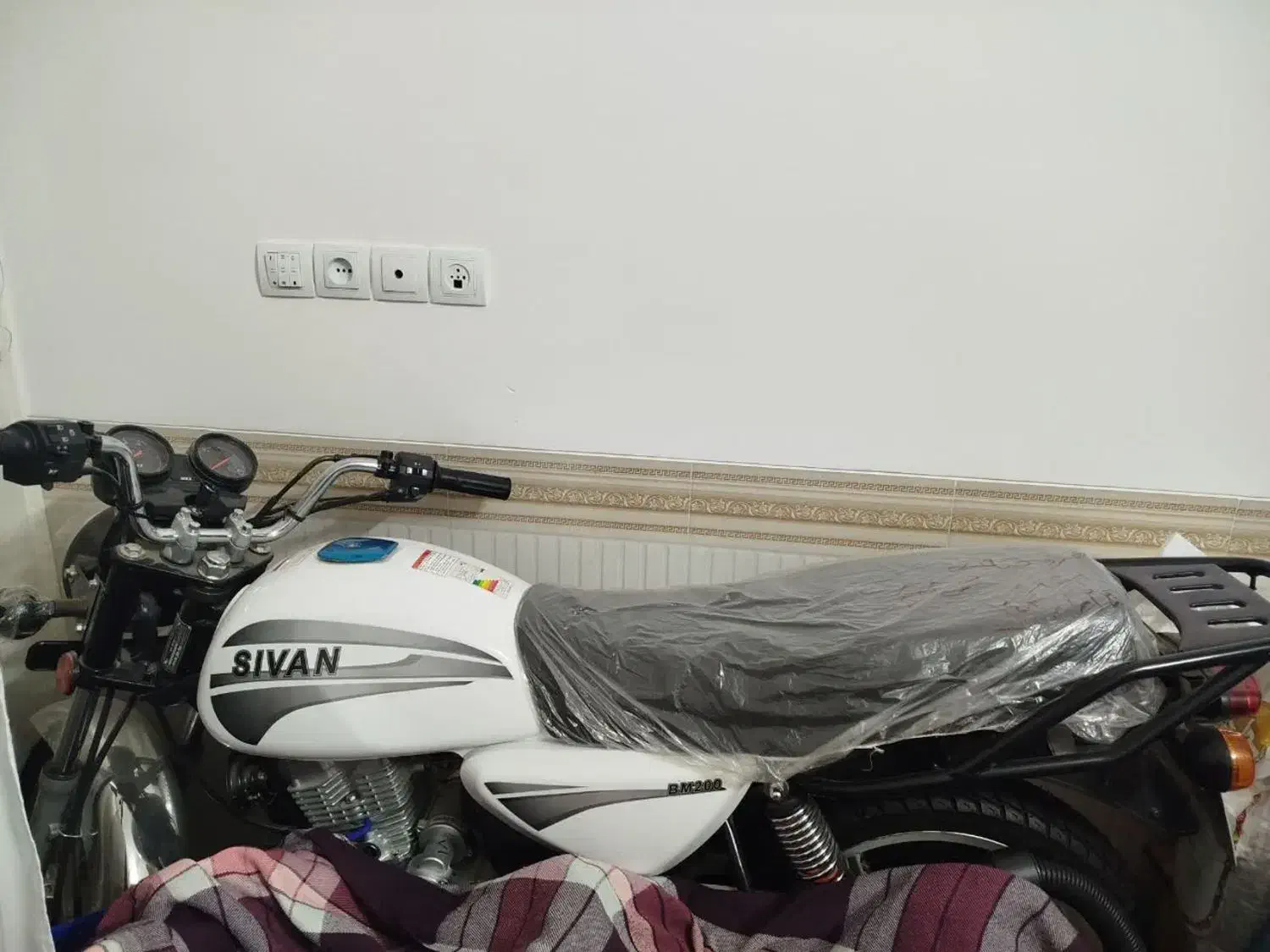 موتورسیکلت طرح بکسل شرکت سیوان|موتورسیکلت|میبد, |دیوار