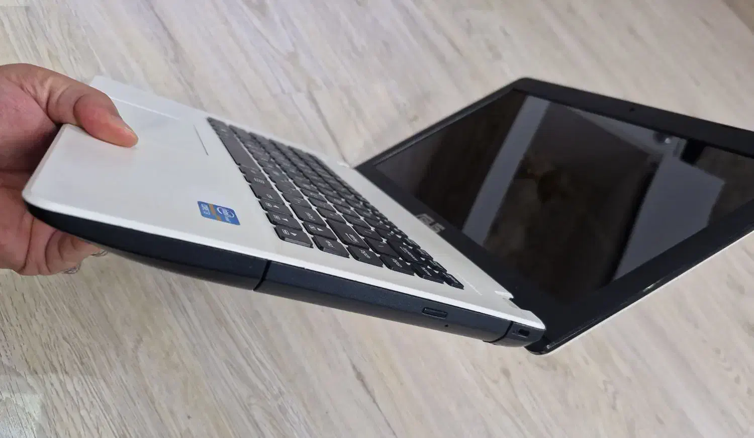 ایسوس سفید ۱۴ اینچی شیک در حد و سبک|رایانه همراه|تهران, دکتر هوشیار|دیوار