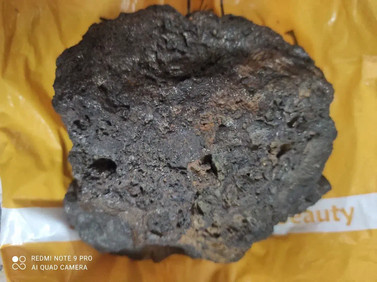 شهاب سنگ|کلکسیون اشیاء عتیقه|بروجن, |دیوار