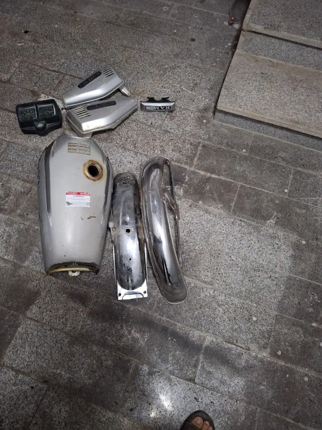 قطعات موتور|قطعات یدکی و لوازم جانبی|مشهد, شهرک مهرگان|دیوار