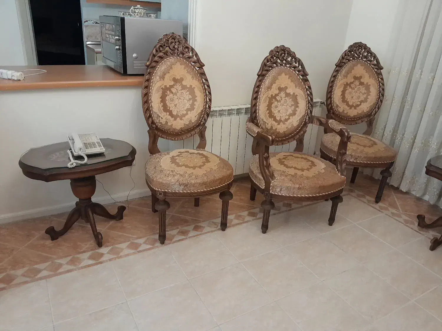 مبلمان استیل هفت نفره همراه با نهار خوری ۱۰ نفره|مبلمان خانگی و میز عسلی|تهران, مینیسیتی (شهرک نفت)|دیوار