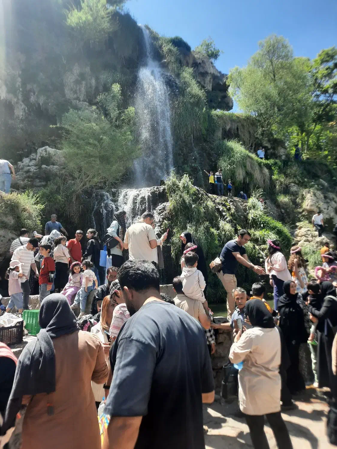 تور ۳ روزه هرماهه مشهد و یکروزه اطراف تهران و کرج|تور و چارتر|اندیشه, اندیشه فاز ۴|دیوار