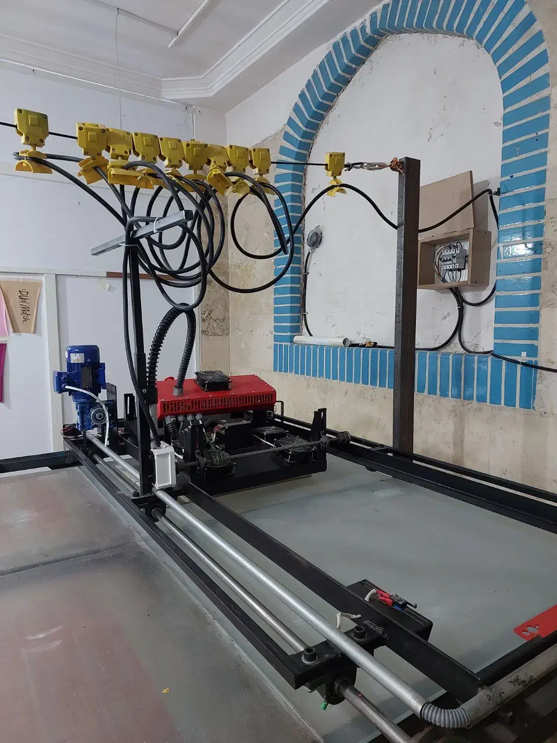 چاپ سیلک|ماشین‌آلات صنعتی|ری, علایین|دیوار