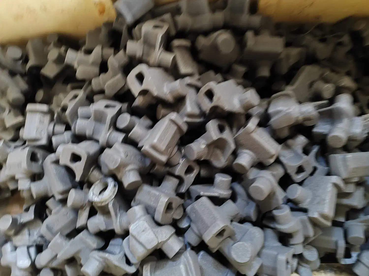 استخدام قالبگیردرمرند|استخدام صنعتی، فنی، مهندسی|مرند, |دیوار