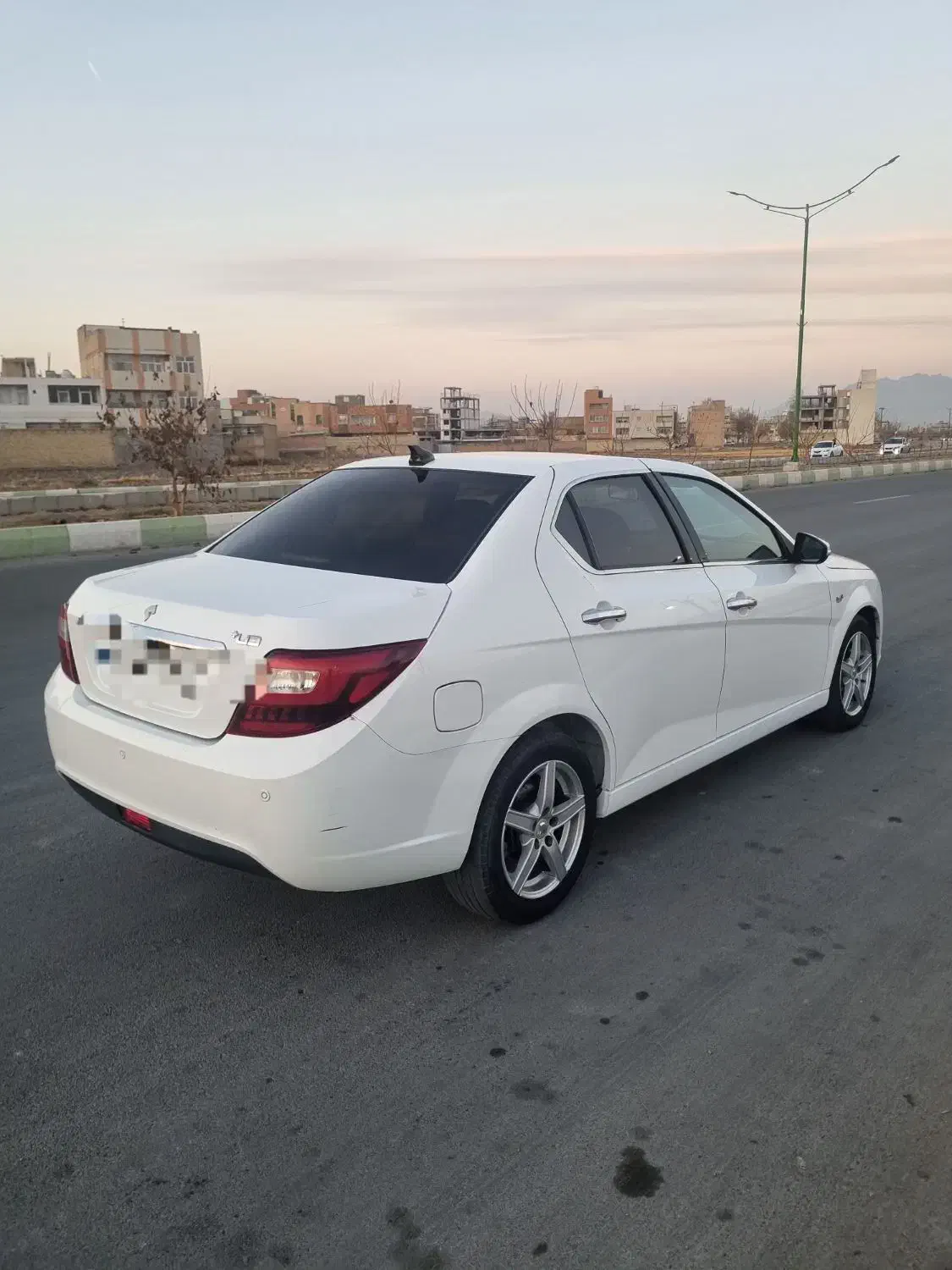 دناپلاس توربو 6 دنده دستی|خودرو سواری و وانت|مبارکه, |دیوار