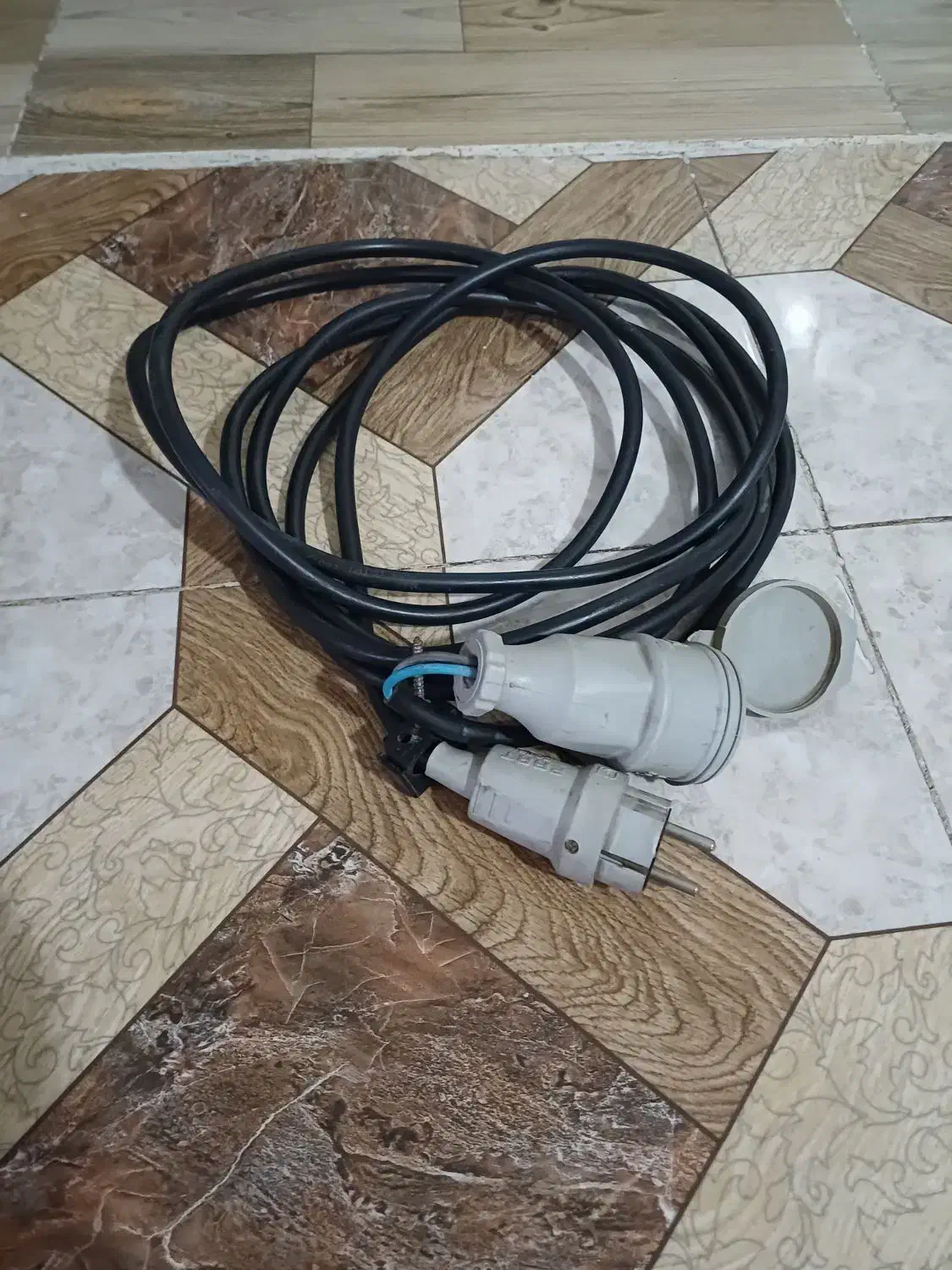 کابل برق|ابزارآلات|رباط‌کریم, نصیرشهر|دیوار