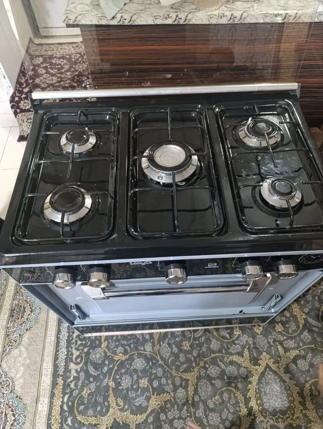 اجاق گاز طرح فر فقط شیشه جلوش شکسته نو|اجاق گاز و لوازم برقی پختوپز|تاکستان, |دیوار