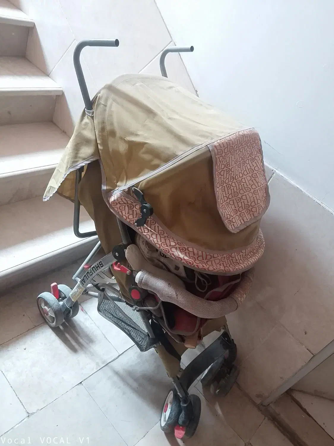 کالسکه عصایی و آغوشی مادر|کالسکه و لوازم جانبی|پاکدشت, پاکدشت (مامازند)|دیوار