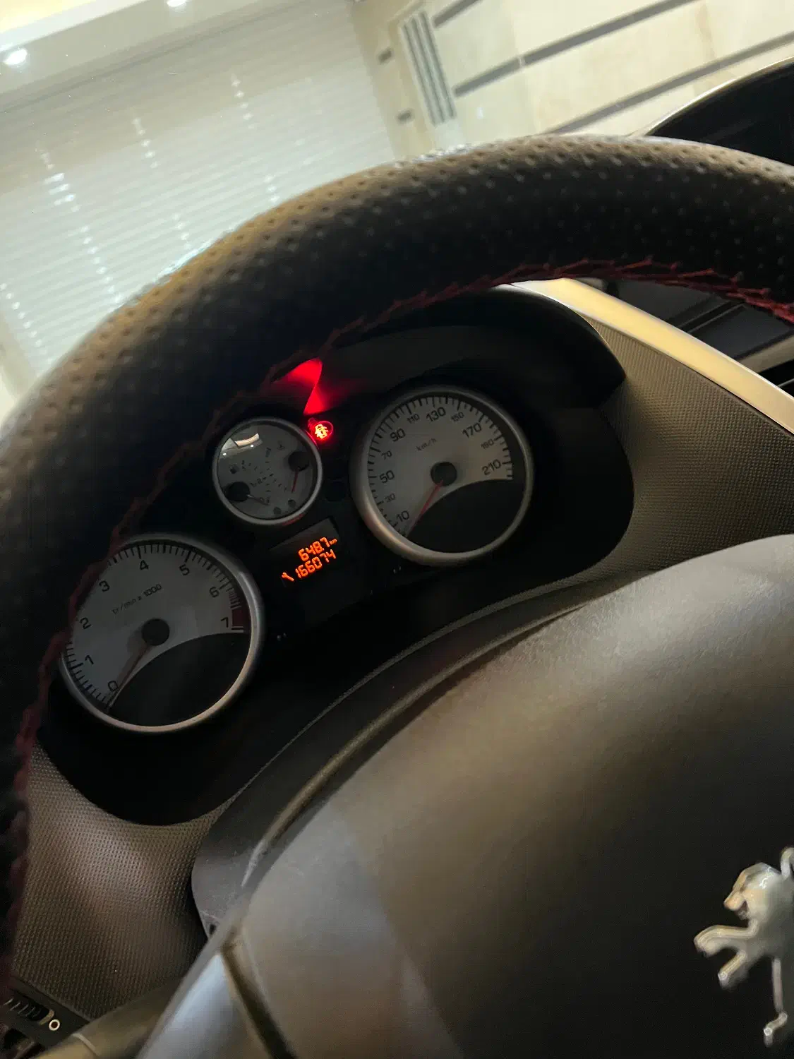 ۲۰۷مدل ۹۷ سقف فلز|خودرو سواری و وانت|تهران, طرشت|دیوار