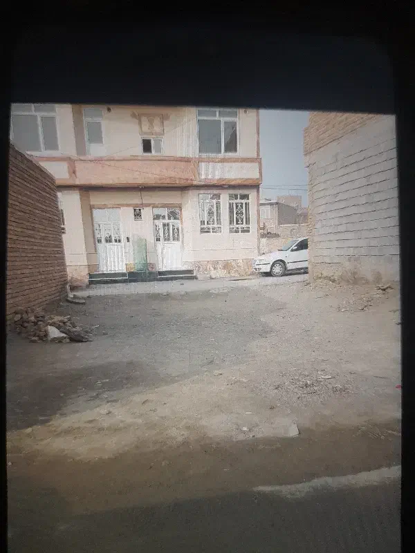 زمین مسکونی واقع در نوشین شهر کارخانه قند سابق|فروش زمین و ملک کلنگی|نوشین شهر, |دیوار