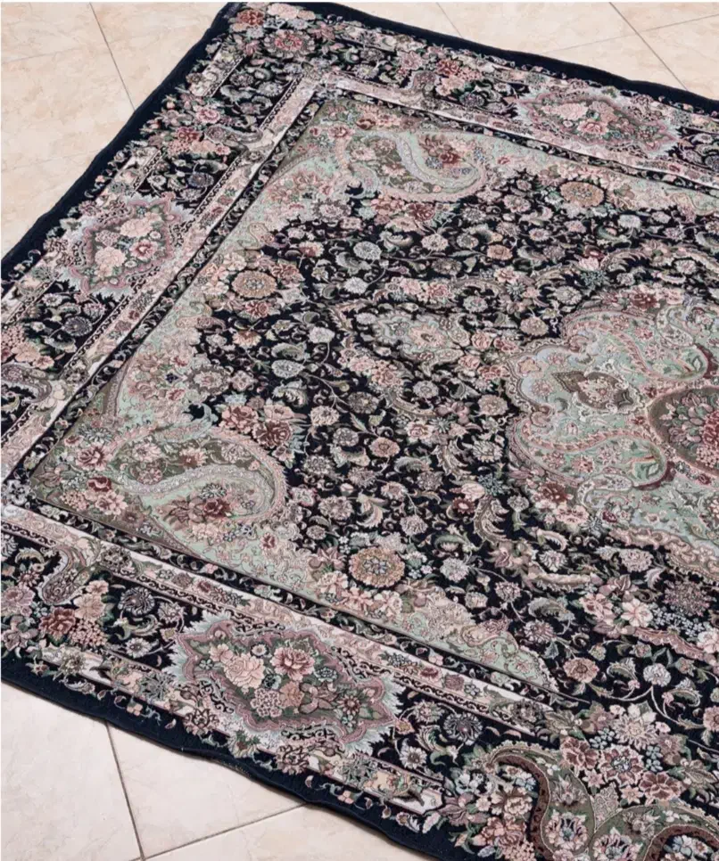 روفرشی مخمل ابریشم 12متری|روفرشی|همدان, |دیوار