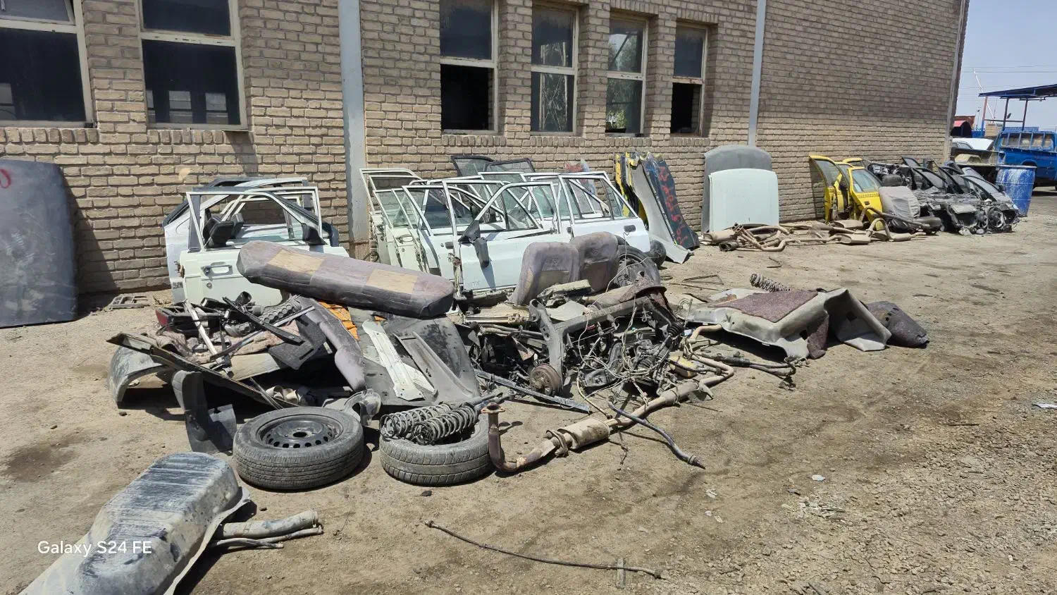 لوازم استوک و اوراقی خودرو|قطعات یدکی و لوازم جانبی|قم, زاویه|دیوار