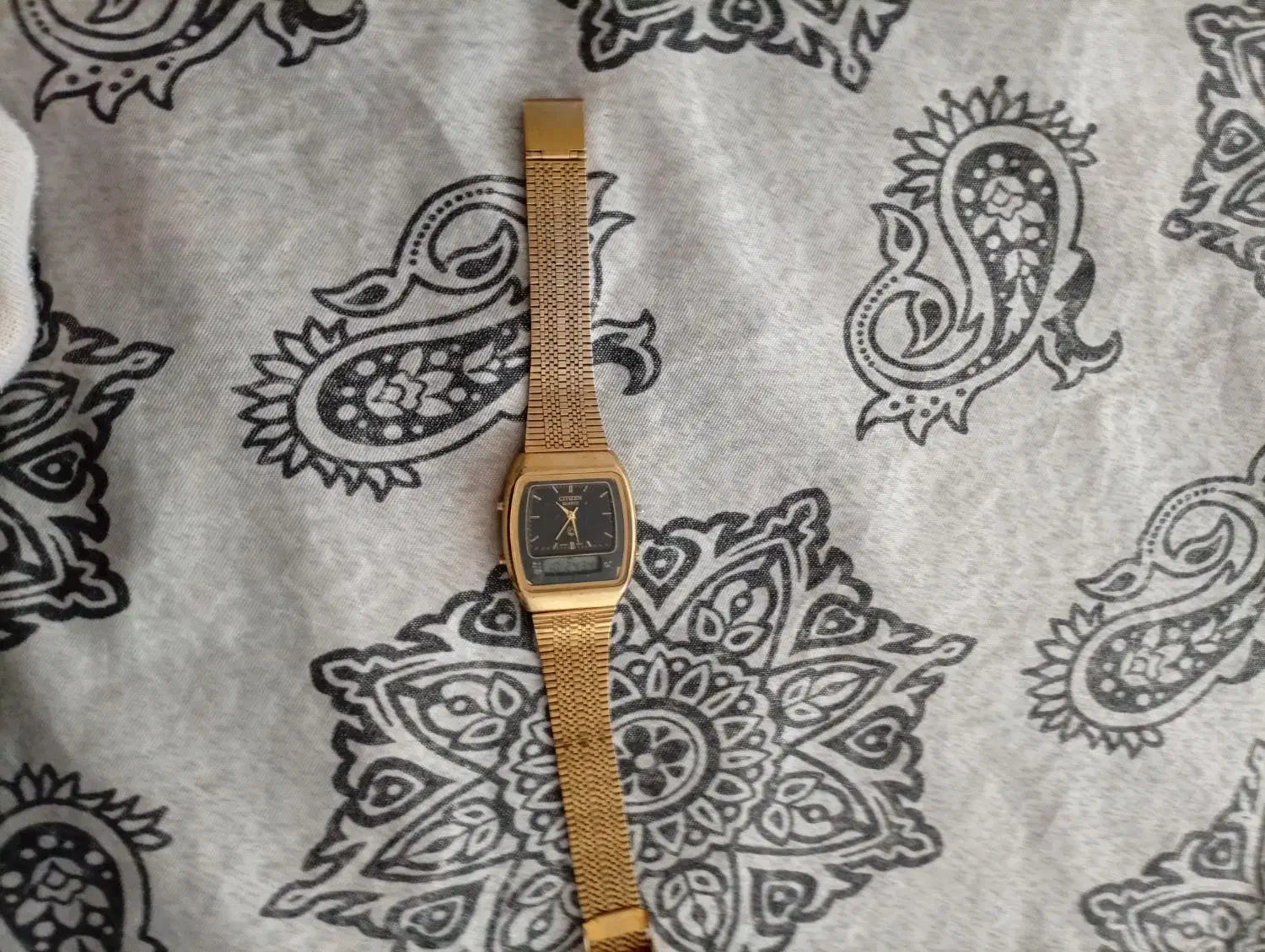 ساعت سیتیزن|ساعت|بوکان, |دیوار