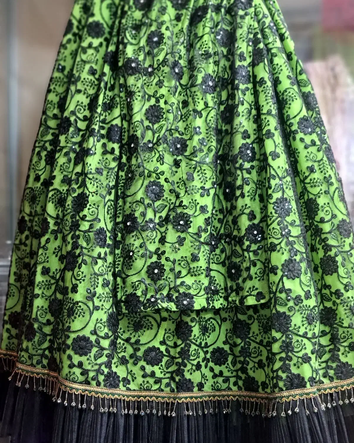 تعدادی لباس محلی در حد نو|لباس|نورآباد ممسنی, |دیوار