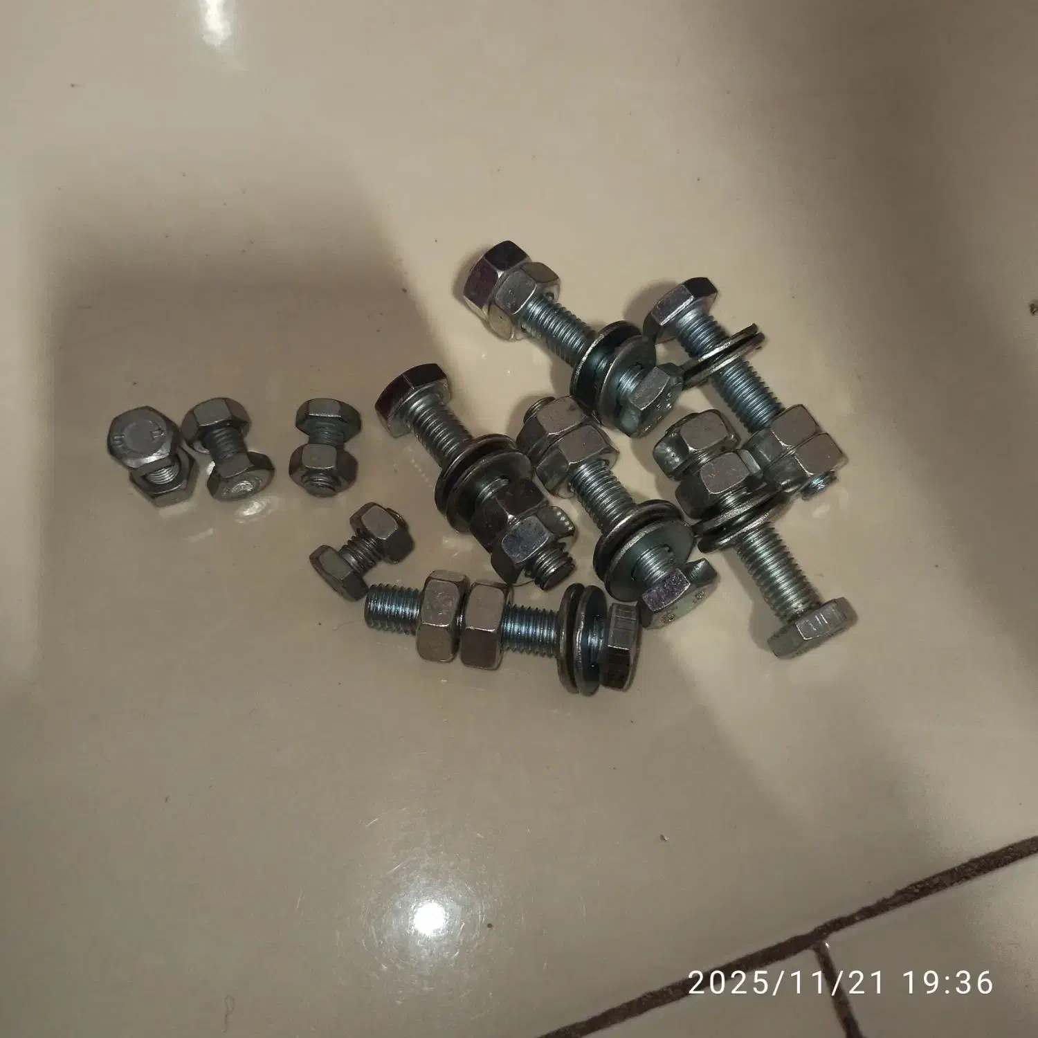 پیچ مهره وبسد|ابزارآلات|تهران, سنائی|دیوار