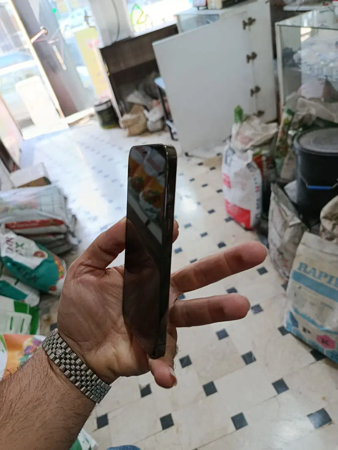 ۱۲ پرو|موبایل|مشهد, بلال|دیوار