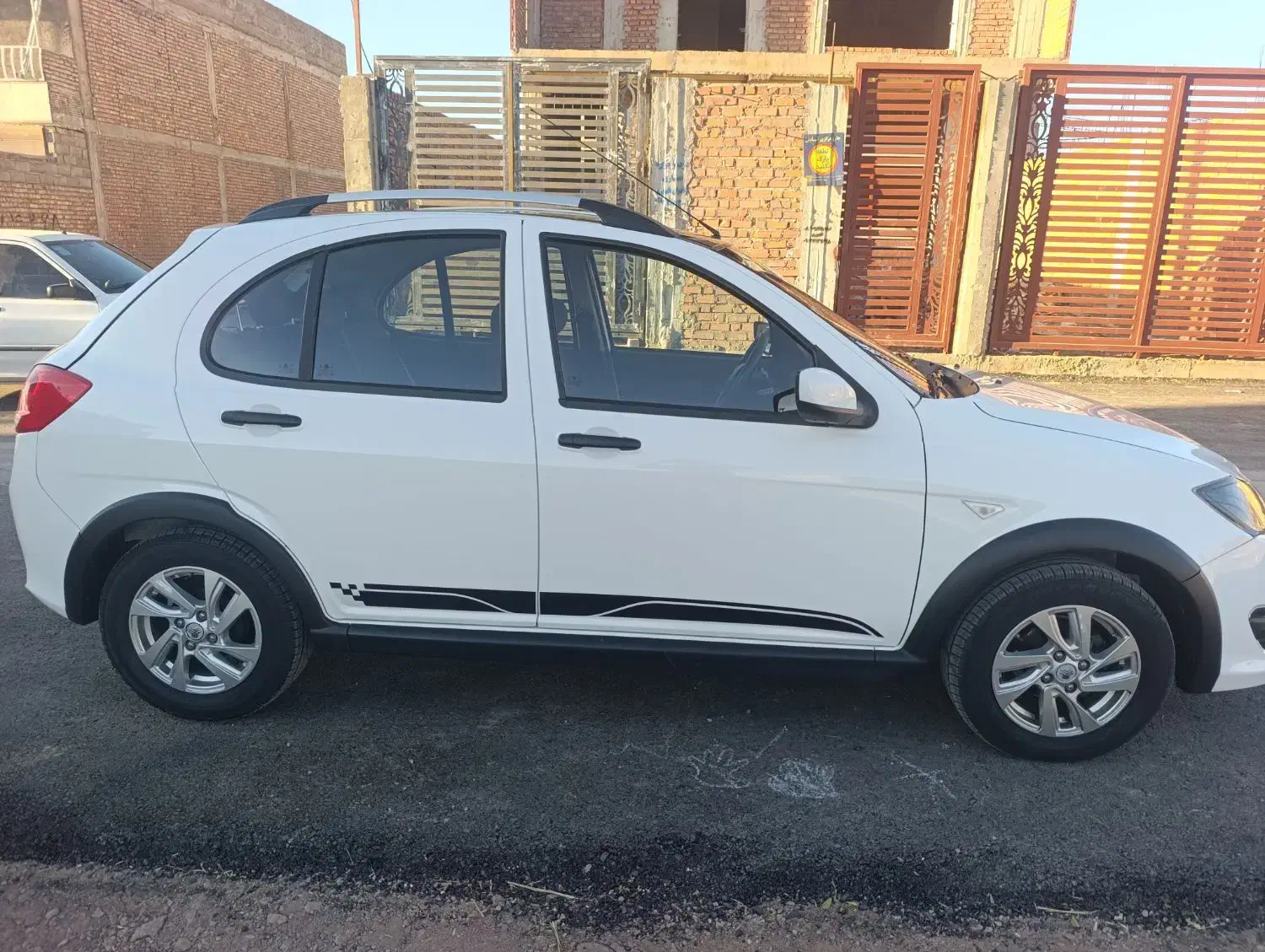 ماشین کم کاردرحد|خودرو سواری و وانت|زرند, |دیوار