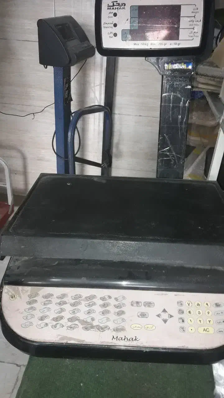 ترازو مغازه 100کیلو|فروشگاه و مغازه|قم, حاج خلیل|دیوار