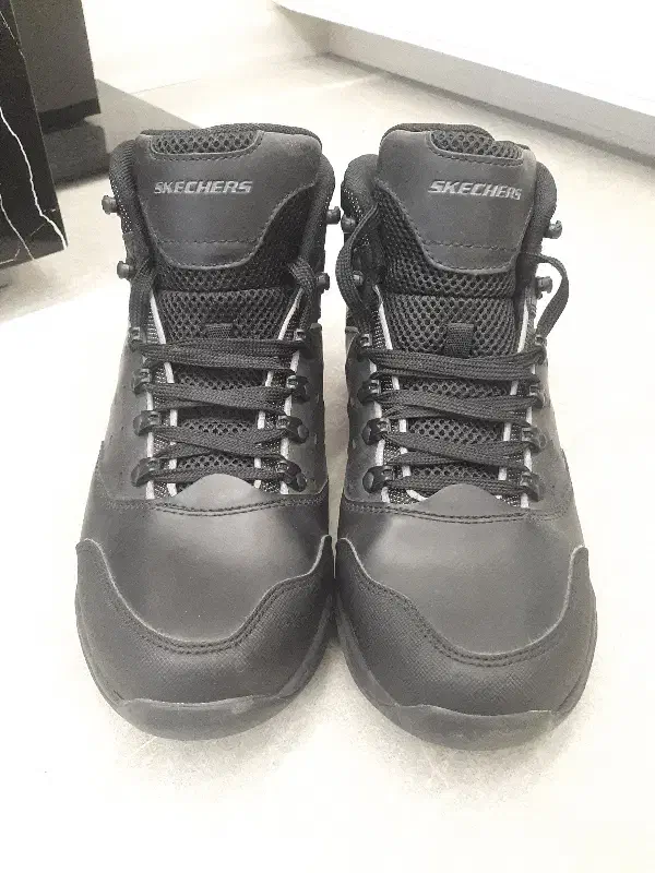 نیم بوت اورجینال اسکیچرز|کیف، کفش، کمربند|همدان, |دیوار