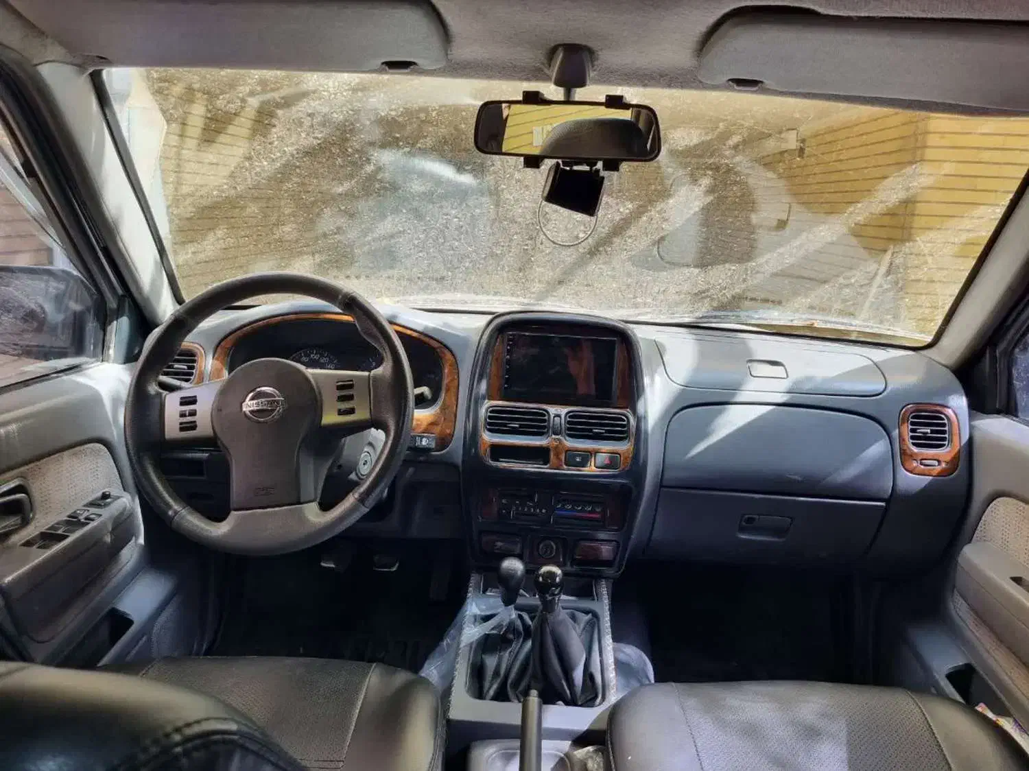 رونیز مدل 82 مشکی|خودرو سواری و وانت|اصفهان, جاوان|دیوار