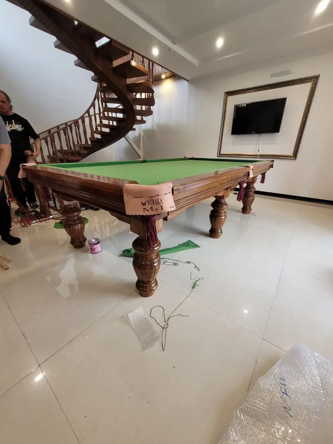 نصاب میز بیلیارد مازندران|تجهیزات ورزشی|نور, |دیوار