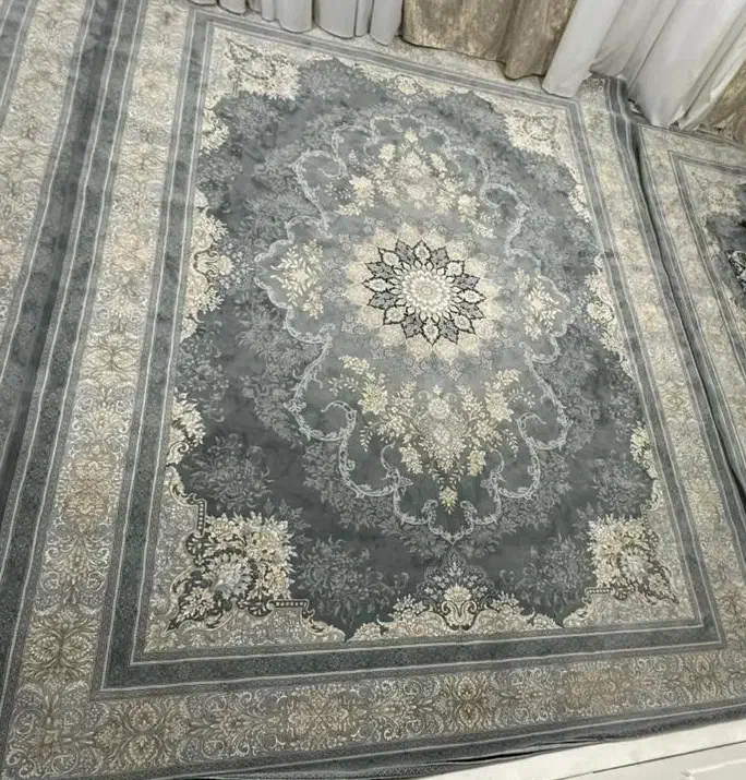 فرش|فرش|ری, شهرک نظامی|دیوار