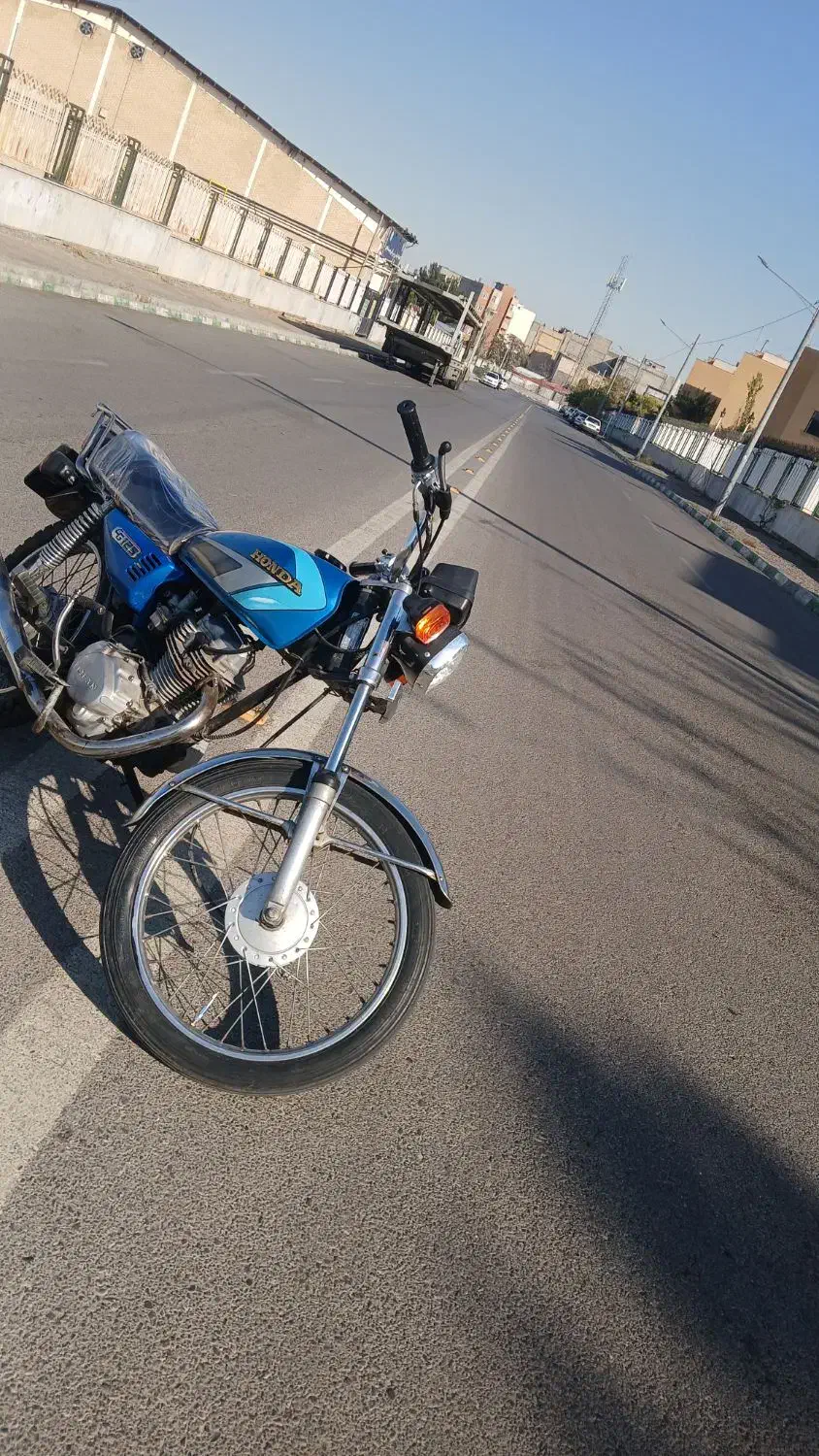 هندا ۱۲۵|موتورسیکلت|مشهد, ولیعصر (شهرک غرب)|دیوار