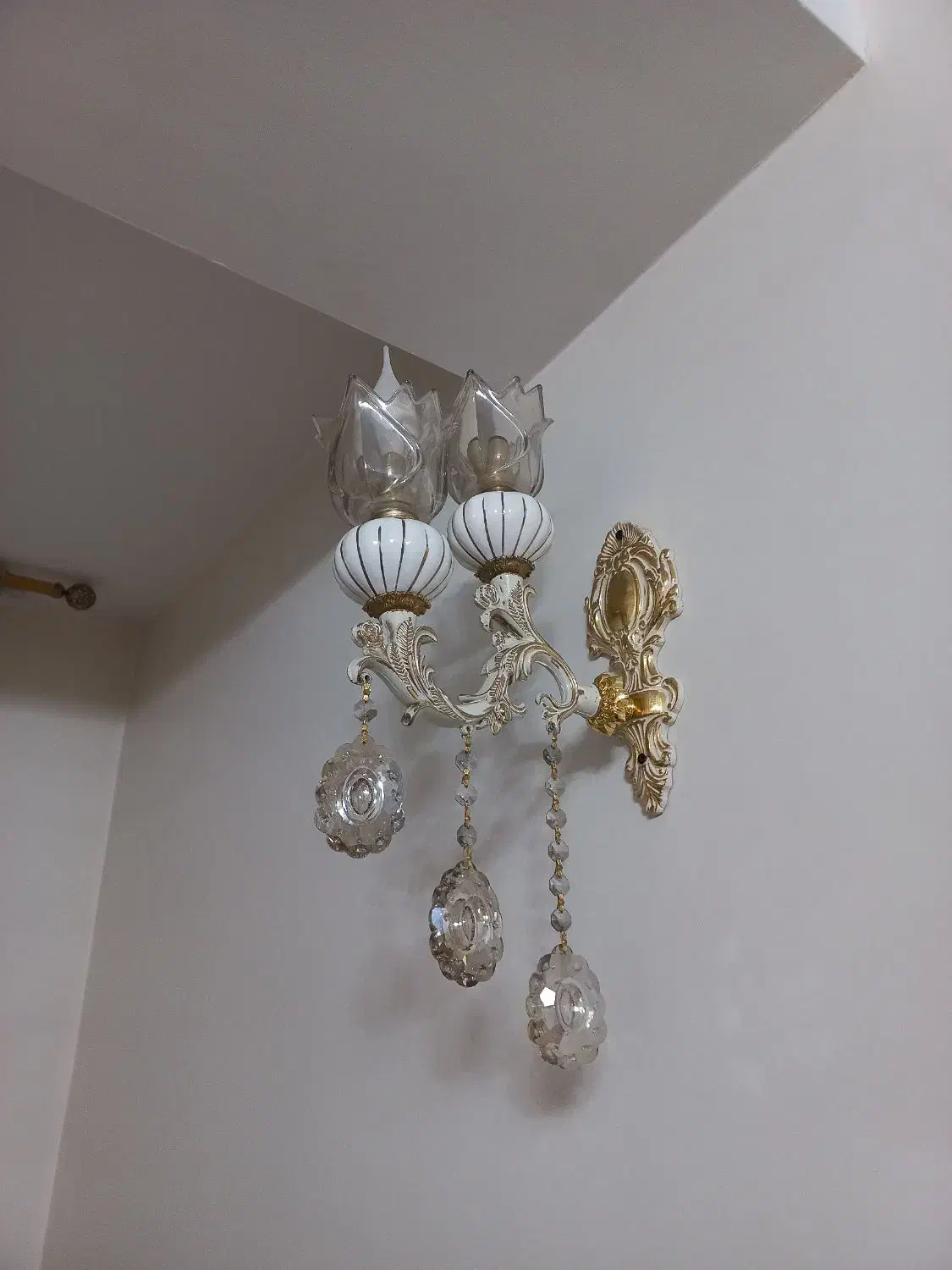 لوستر شیک|لوستر و چراغ آویز|کرج, حصارک بالا|دیوار