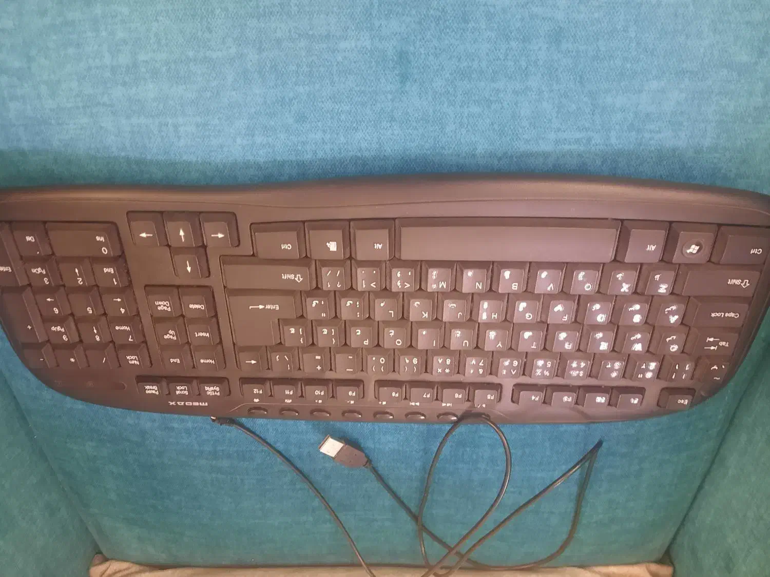 کیبورد استفاده نشده سالهاست توی انباری هست|قطعات و لوازم جانبی رایانه|تهران, درختی|دیوار