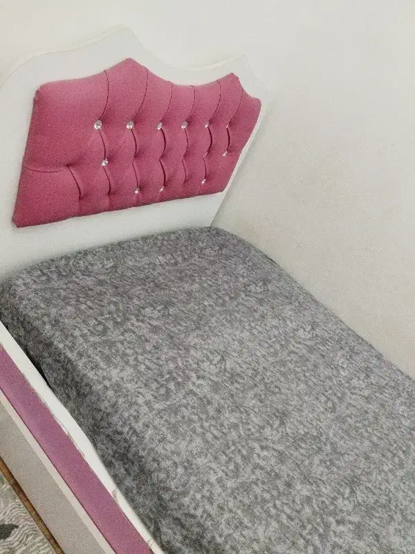 تخت یکنفره ام دی اف با تشک|تشک تختخواب|رشت, کوی جام جم|دیوار